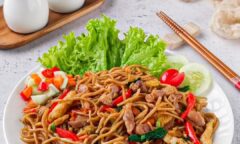 Resep Mie Goreng Ayam Paprika Dari qiutin.kitchen
