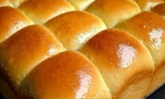 Resep Roti Kelapa Dari wawawiati