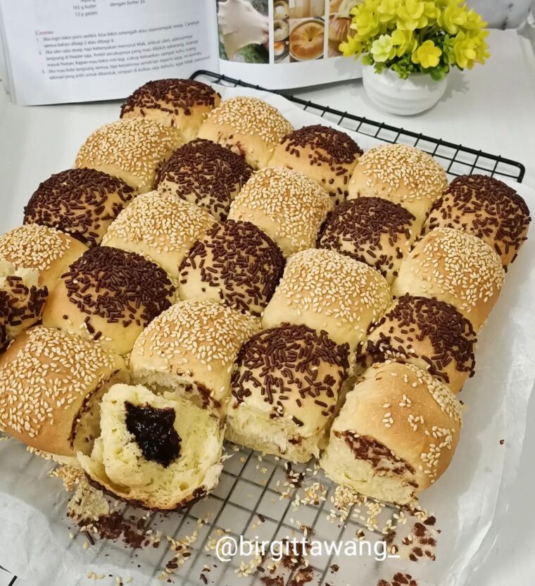 Resep Roti Sobek Coklat Wijen Dari birgittawang_