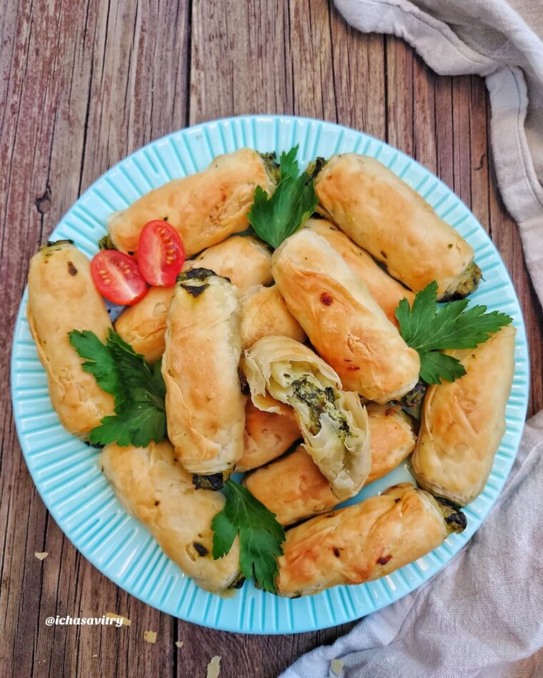 Resep Spanakopita Rolls Dari ichasavitry