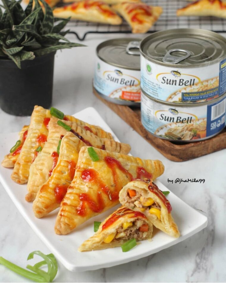 Resep Spicy Tuna Corn Puff Dari jhamila99