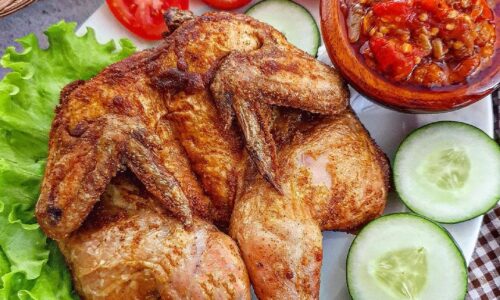 Ayam Goreng Sambal Mercon - Masakan dari Ebi(rebon)