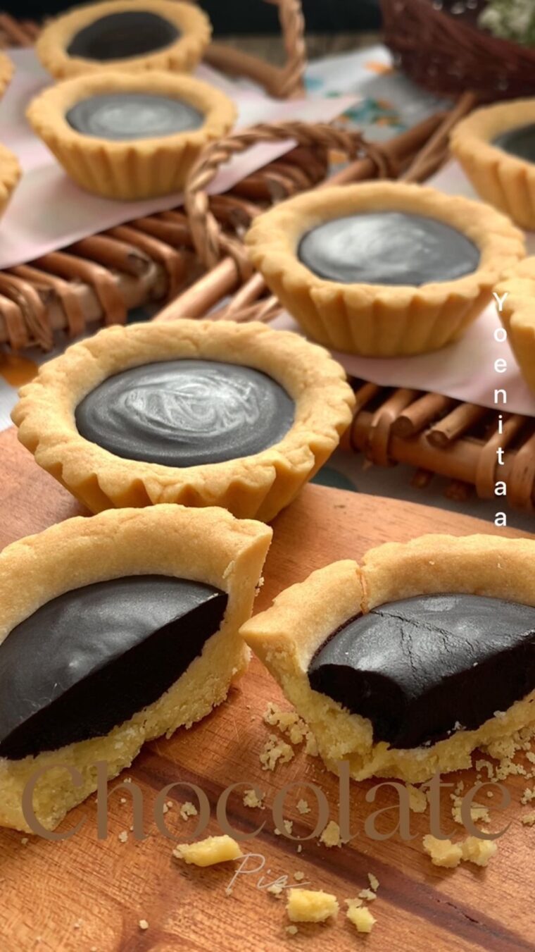 Resep Chocolate Pie Dari yoenitaa
