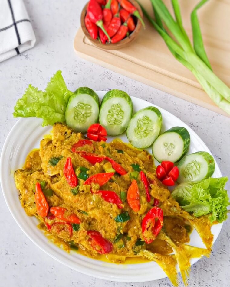 Resep Pesmol Ikan Kembung Dari qiutin.kitchen