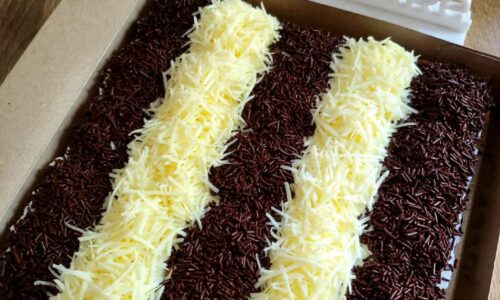 Rhum Mocha Cake Potong
