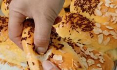 Resep Roti Coklat Almond Dari birgittawang_