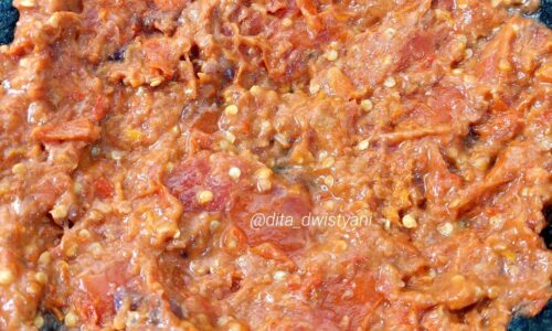 Sambal Tomat Mentah Trasi - Masakan dari Terasi