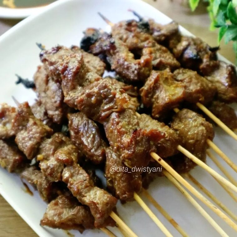 Resep Sate Ambal Daging Dari dita_dwistyani