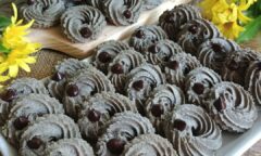 Resep Semprit Ketan Hitam Dari elvynnofianti