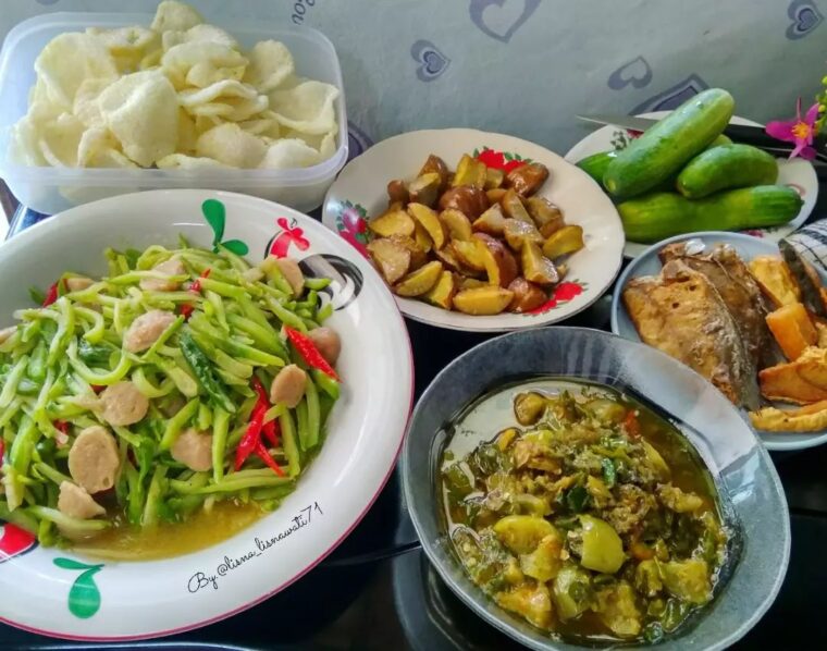 Resep Tumis Labu Siam Bakso Sambel Ijo Dari lisna_lisnawati71