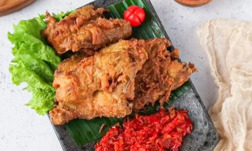Ayam Goreng Balut Telur