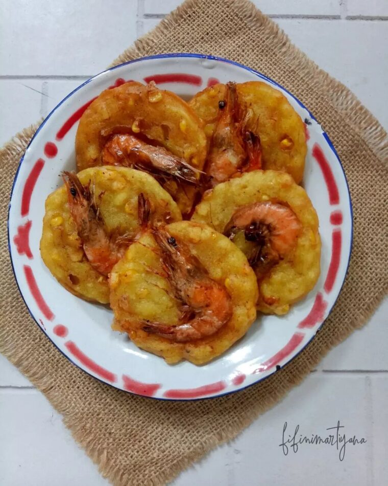 Resep Bakwan Jagung Udang Dari fifinimartiyana