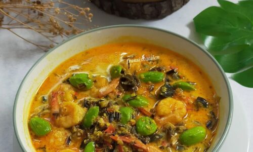 Gulai Jantung Pisang Pete