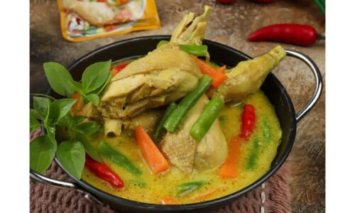 Kare Ayam Sayur