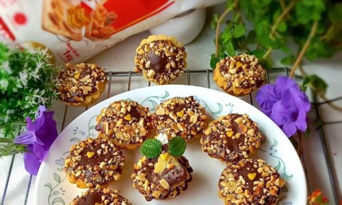 Littel Pie Magnum Tart - Kue dari Coklat dan Kacang Tanah