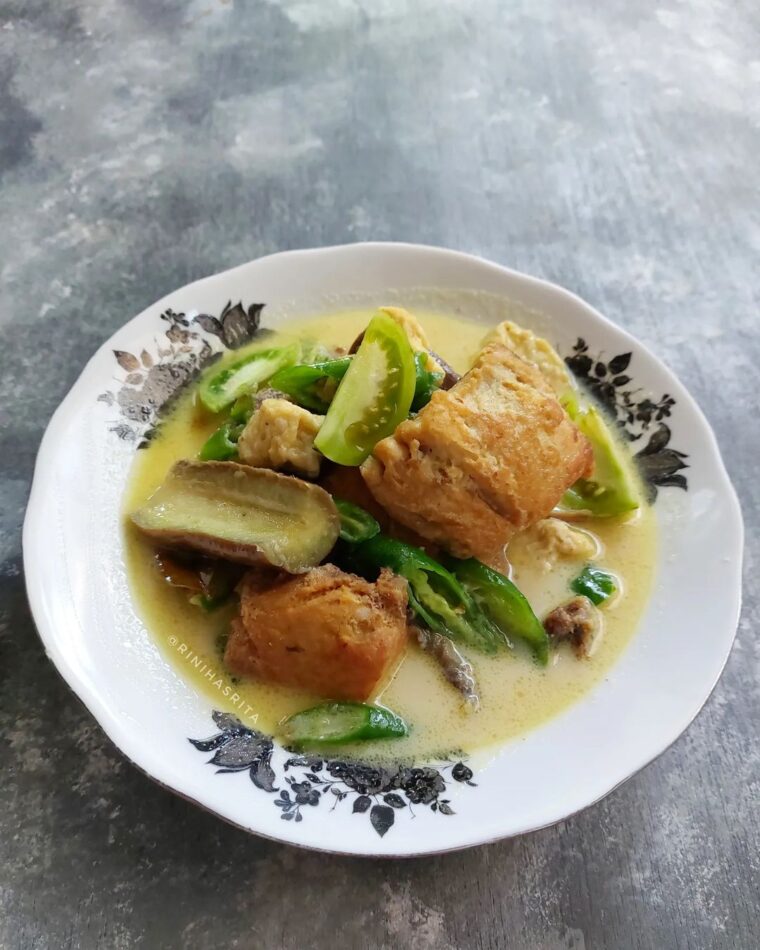 Resep Lodeh Ikan Tuna Dari rinihasrita
