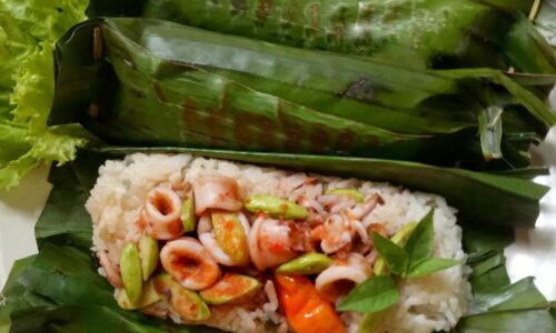 Nasi Bakar Cumi Sambalado