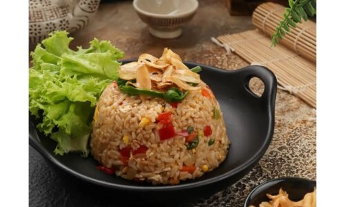 Nasi Goreng Bawang Putih - Masakan dari Nasi dan Telur