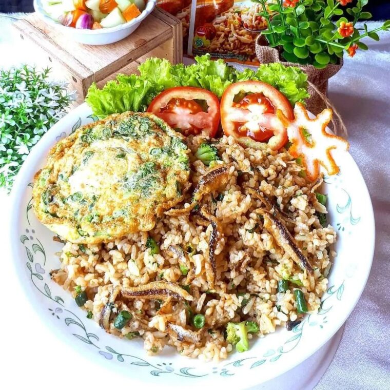 Resep Nasi Goreng Hijau Dari mama_aurel_aerilyn