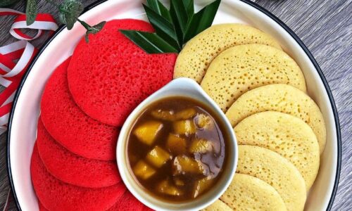 Serabi Merah Putih Kuah Kinca