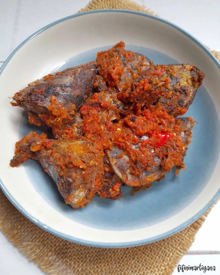 Resep Tongkol Balado Dari fifinimartiyana