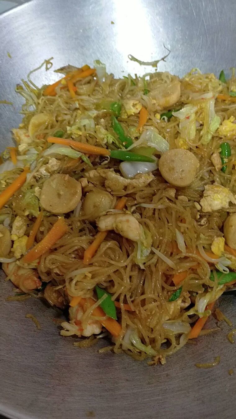 Resep Bihun Goreng Seafood Dari fransiskaailen