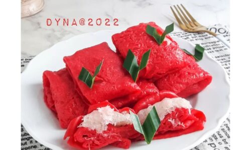 Dadar Gulung Merah Putih