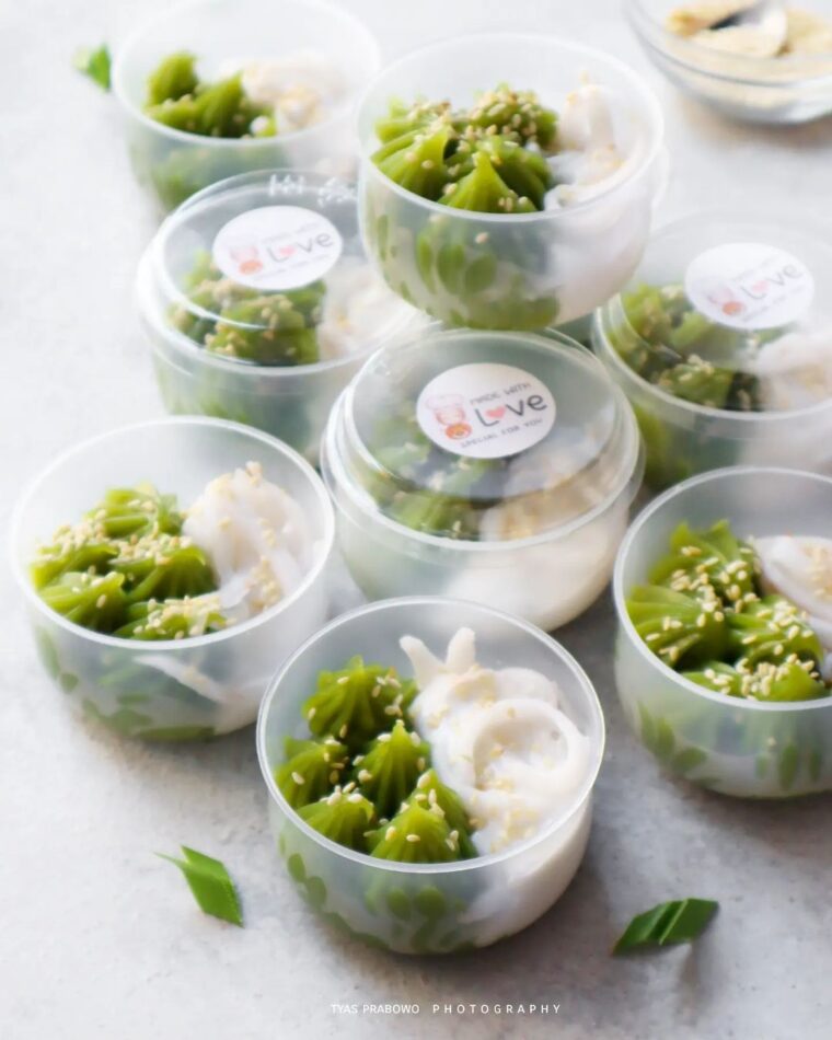 Resep Kanom Piak Poon Dari tyasprabowo