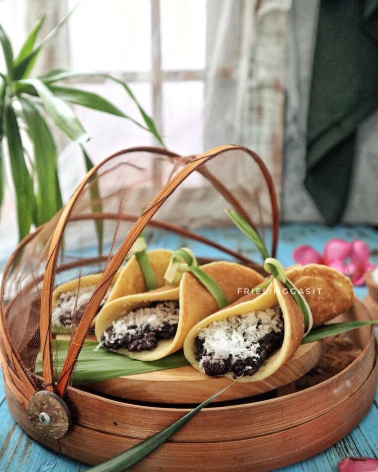 Resep Kue Manja Isi Ketan Hitam Dari friel_sit