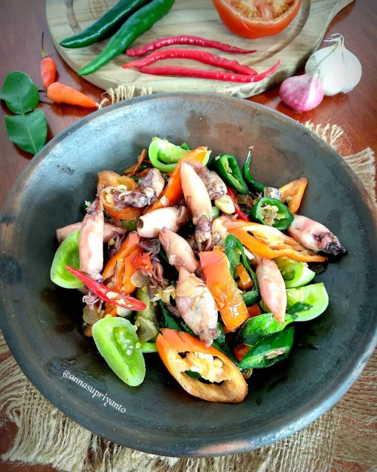 Resep Oseng Cumi Asin Cabe Ijo Dari annasupriyanto