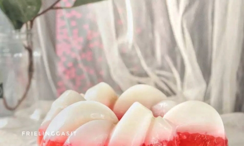 Puding Mutiara Merah Putih