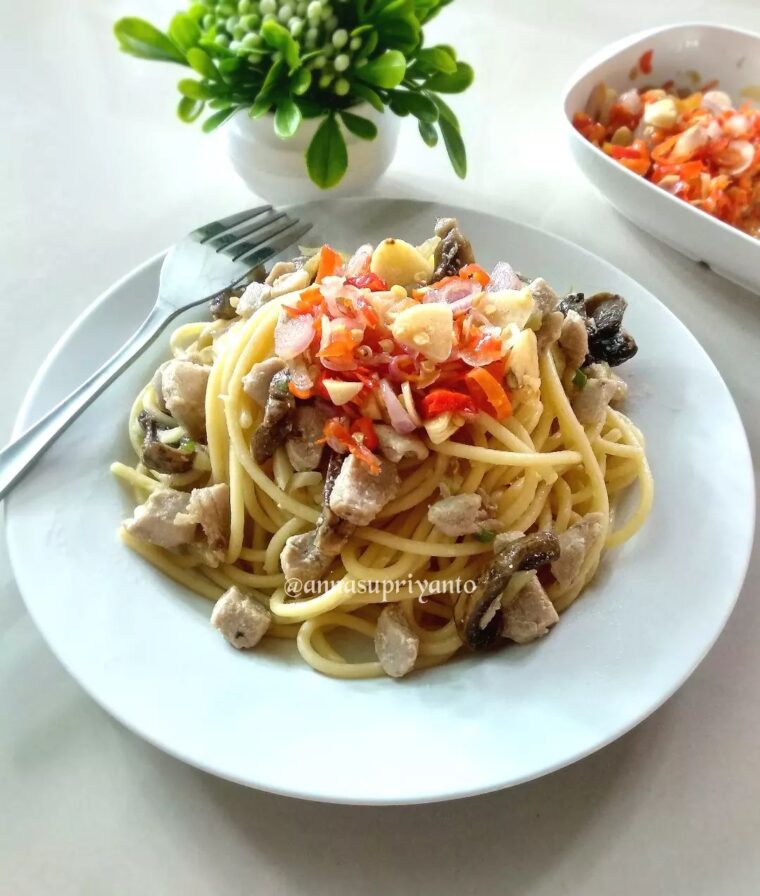 Resep Spaghetti Salmon Sambal Matah Dari annasupriyanto