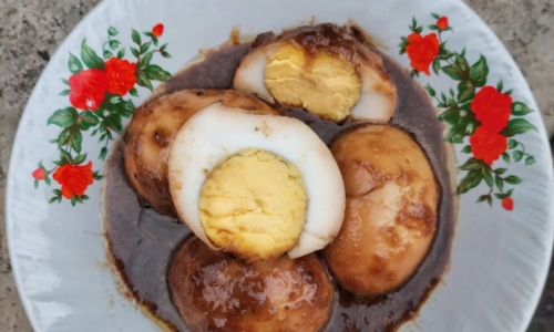 Telur Petis