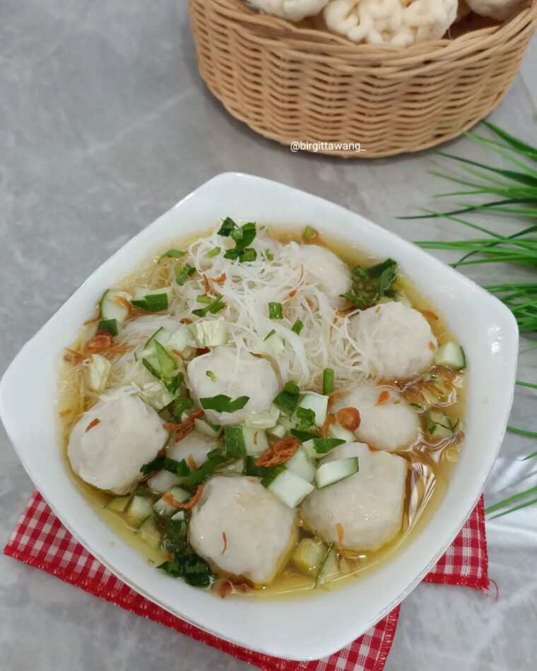 Resep Bakwan Bihun Kuah Dari birgittawang_