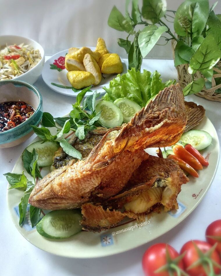 Resep Goreng Gurame Gurih Renyah Dari annasupriyanto