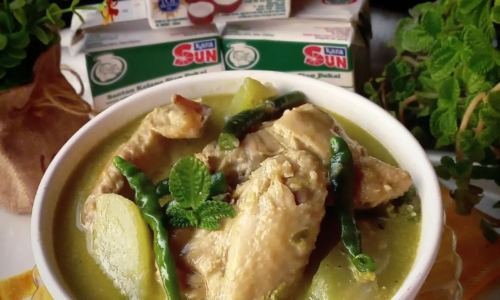 Gulai Ayam Bumbu Hijau