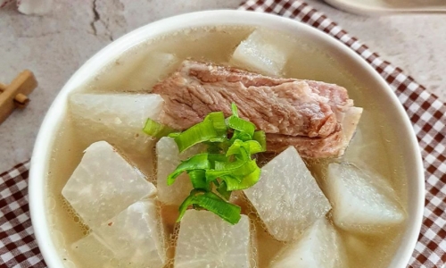 Radish Ribs Soup - Masakan dari Lobak