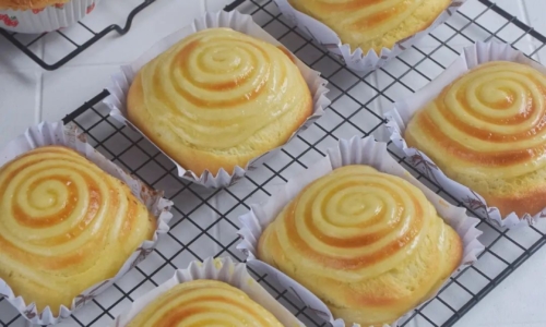 Roti Tape Isi Coklat