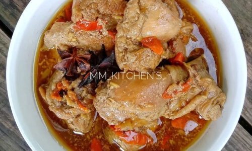 Semur Ayam Pedas