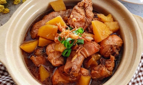 Soya Chicken And Potatoes