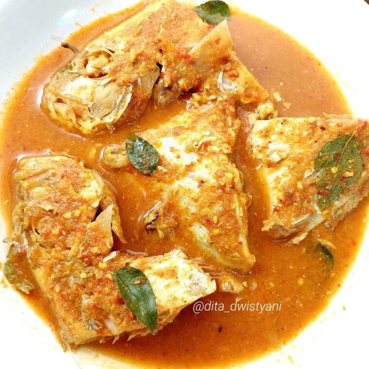Resep Asam Keueng Ikan Bawal Dari dita_dwistyani