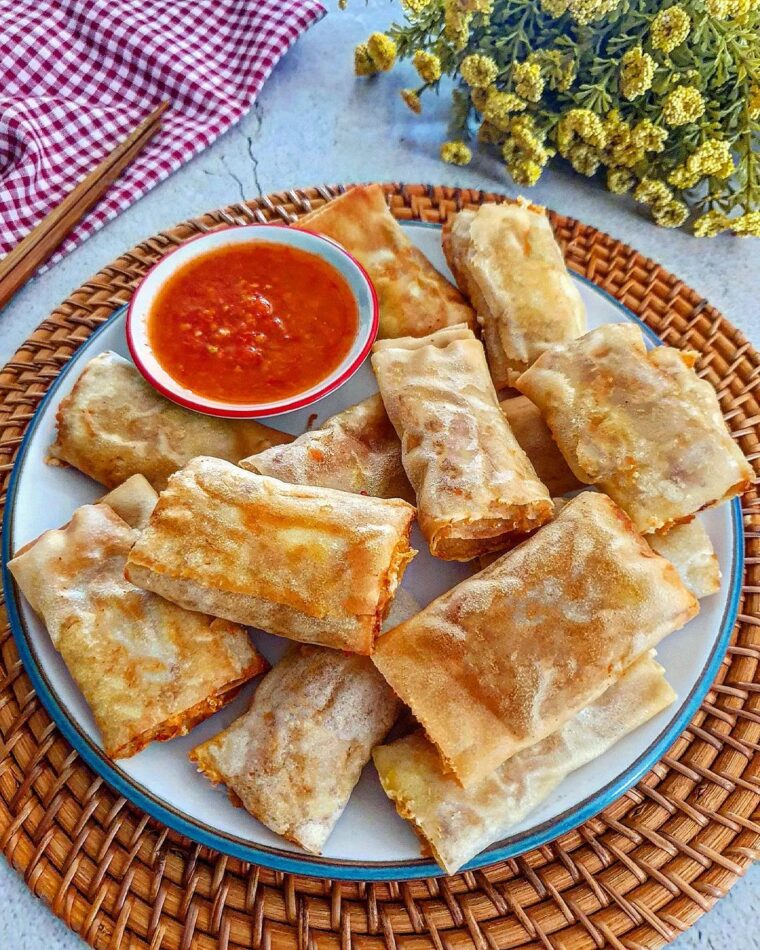 Resep Cheesy Chicken Roll Dari yscooking