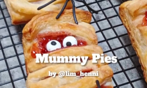 Mummy Pies - Kue dari Stroberi