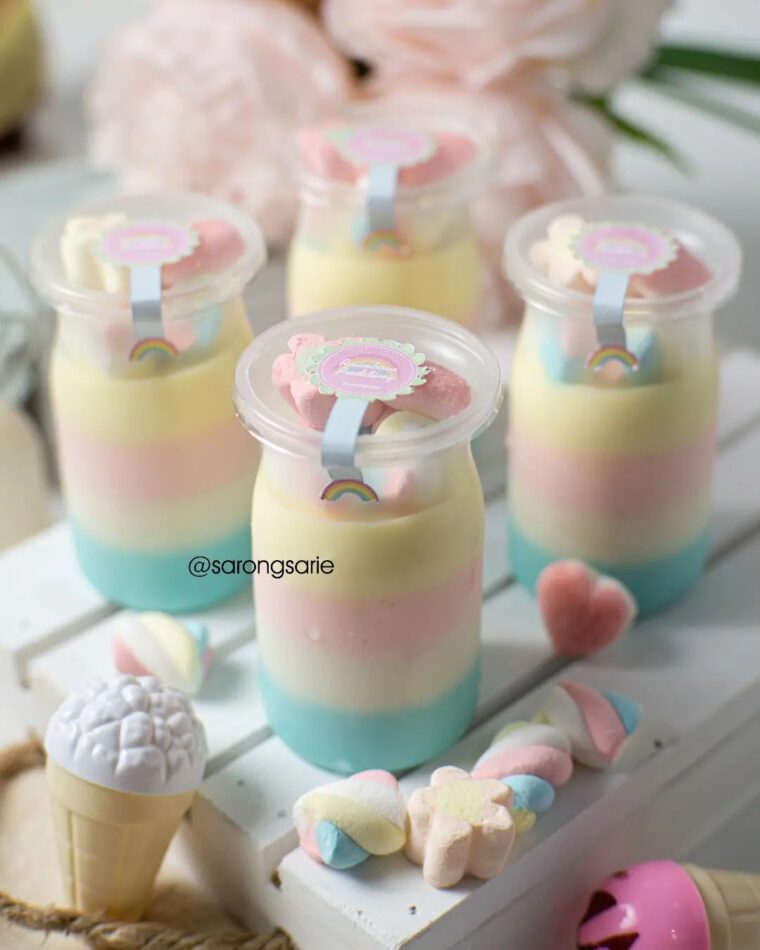 Resep Rainbow Pudding Dari sarongsarie