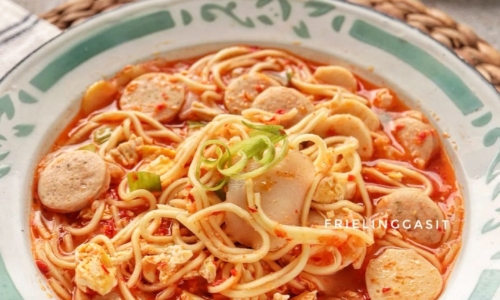 Seblak Mie (Kuah Pedas)