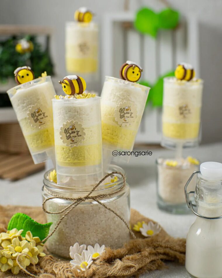 Resep Bee’s Push Pop Cake Dari sarongsarie