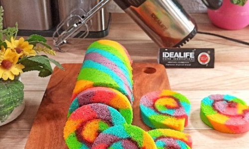 Bolu Gulung Rainbow