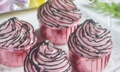 Chocolate Cup Cake ( Eggless )