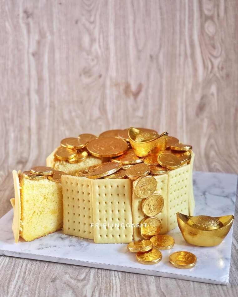 Resep Decorated Pumpkin Chiffon With Cheese Crackers Dari friel_sit