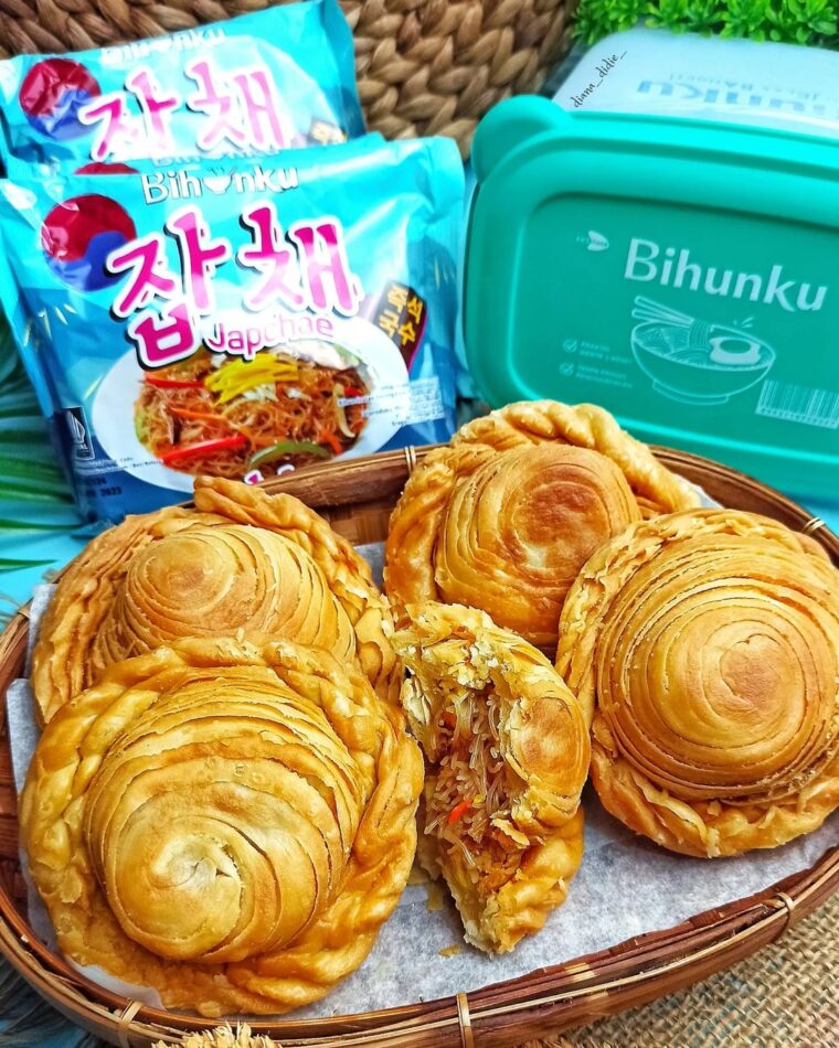 Resep Karipap Japchae Bihunku Dari diana_didie_